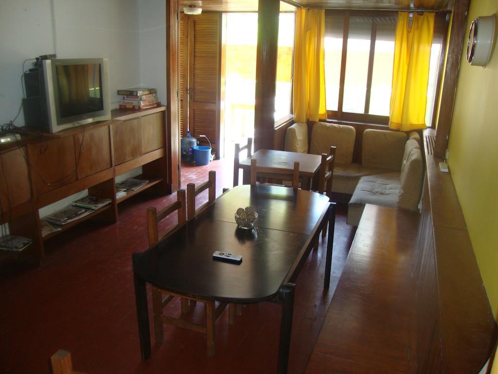 El Intercultural Hostel La Plata Eksteriør bilde